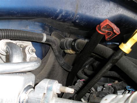 2001 Ford F150 5.4L Triton engine heater hose quick connect leaking. I fixed for less than 50 bucks! Not that big of a deal just watch this video and find ...